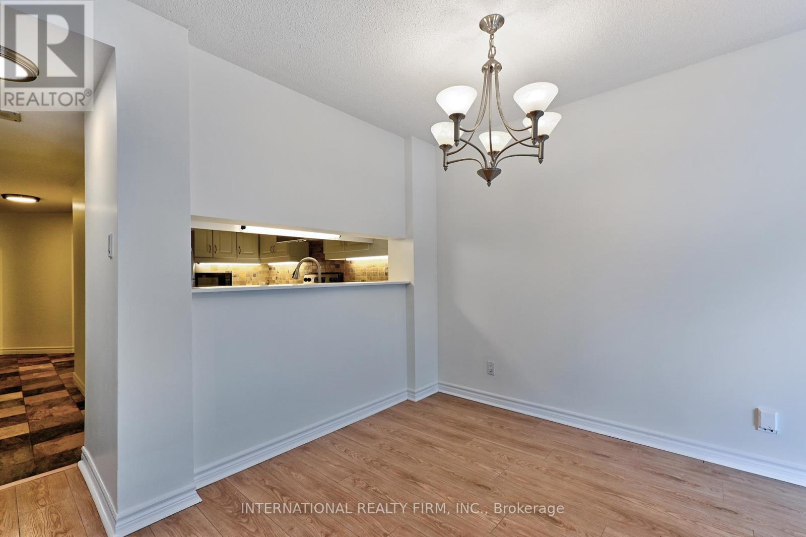 716 - 711 Bay St Street, Toronto, Ontario  M5G 2J8 - Photo 9 - C12800004