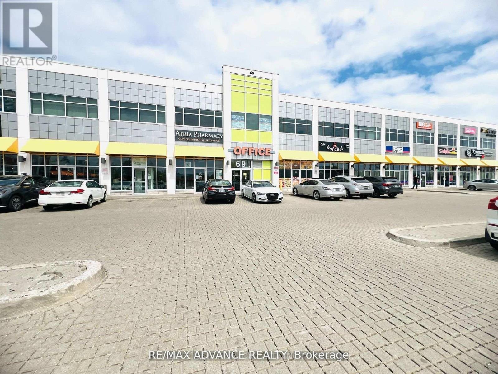 209 - 69 LEBOVIC AVENUE, Toronto, Ontario