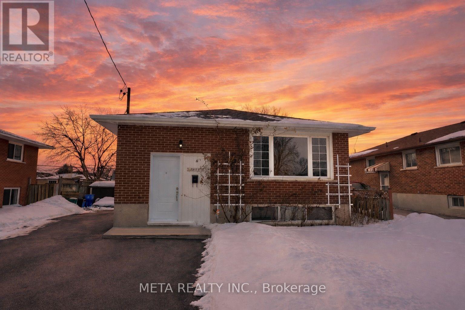 1398 Lakefield Street, Oshawa, Ontario  L1J 3Y9 - Photo 18 - E12799966