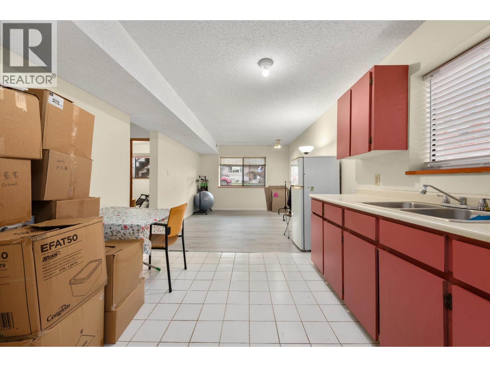 4240 Dundas Street, Burnaby, British Columbia  V5C 1B1 - Photo 17 - R3091298