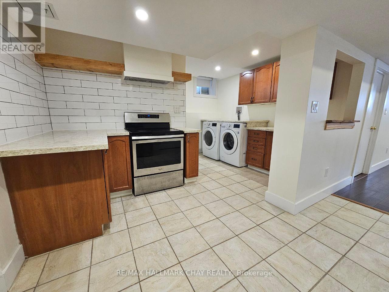 Lower - 47 Lake Crescent, Barrie, Ontario  L4N 6A7 - Photo 8 - S12799978