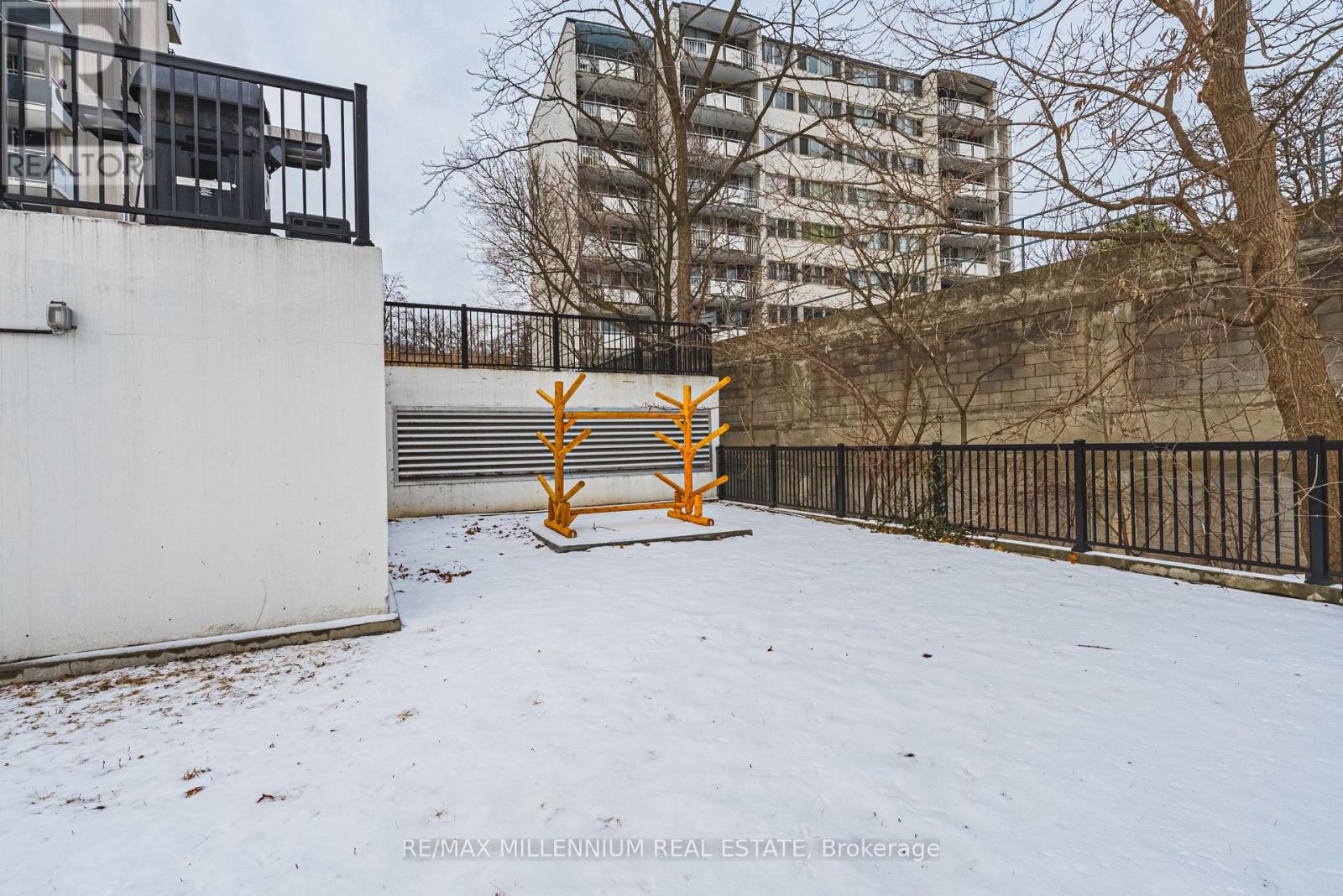 708 - 2160 Lakeshore Road, Burlington, Ontario  L7R 1A1 - Photo 10 - W12799928