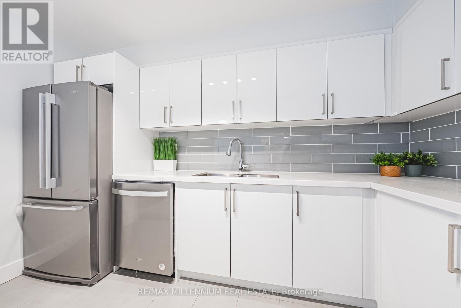 708 - 2160 Lakeshore Road, Burlington, Ontario  L7R 1A1 - Photo 19 - W12799928