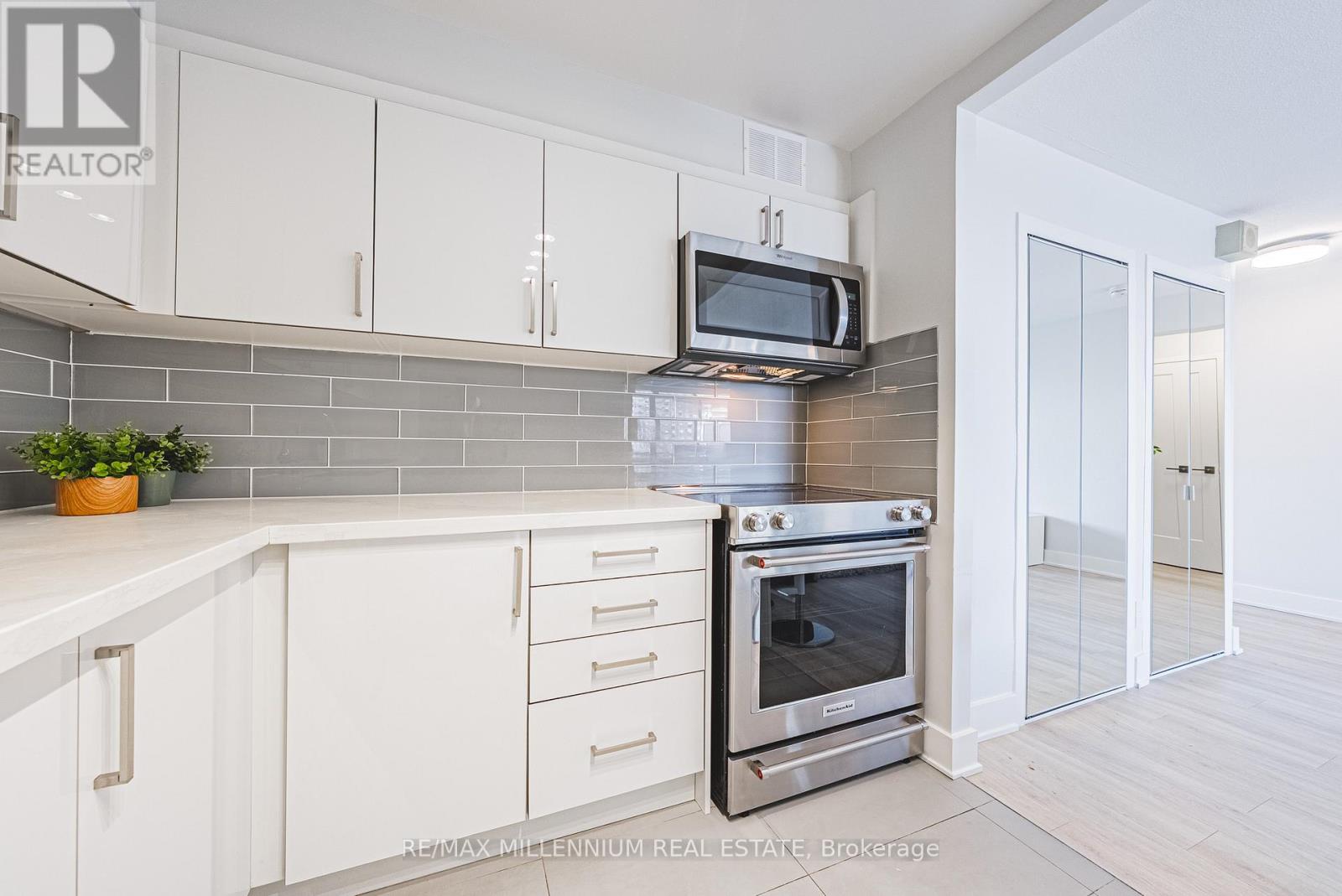 708 - 2160 Lakeshore Road, Burlington, Ontario  L7R 1A1 - Photo 21 - W12799928