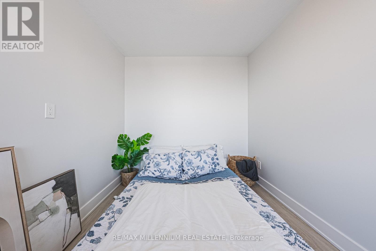 708 - 2160 Lakeshore Road, Burlington, Ontario  L7R 1A1 - Photo 24 - W12799928