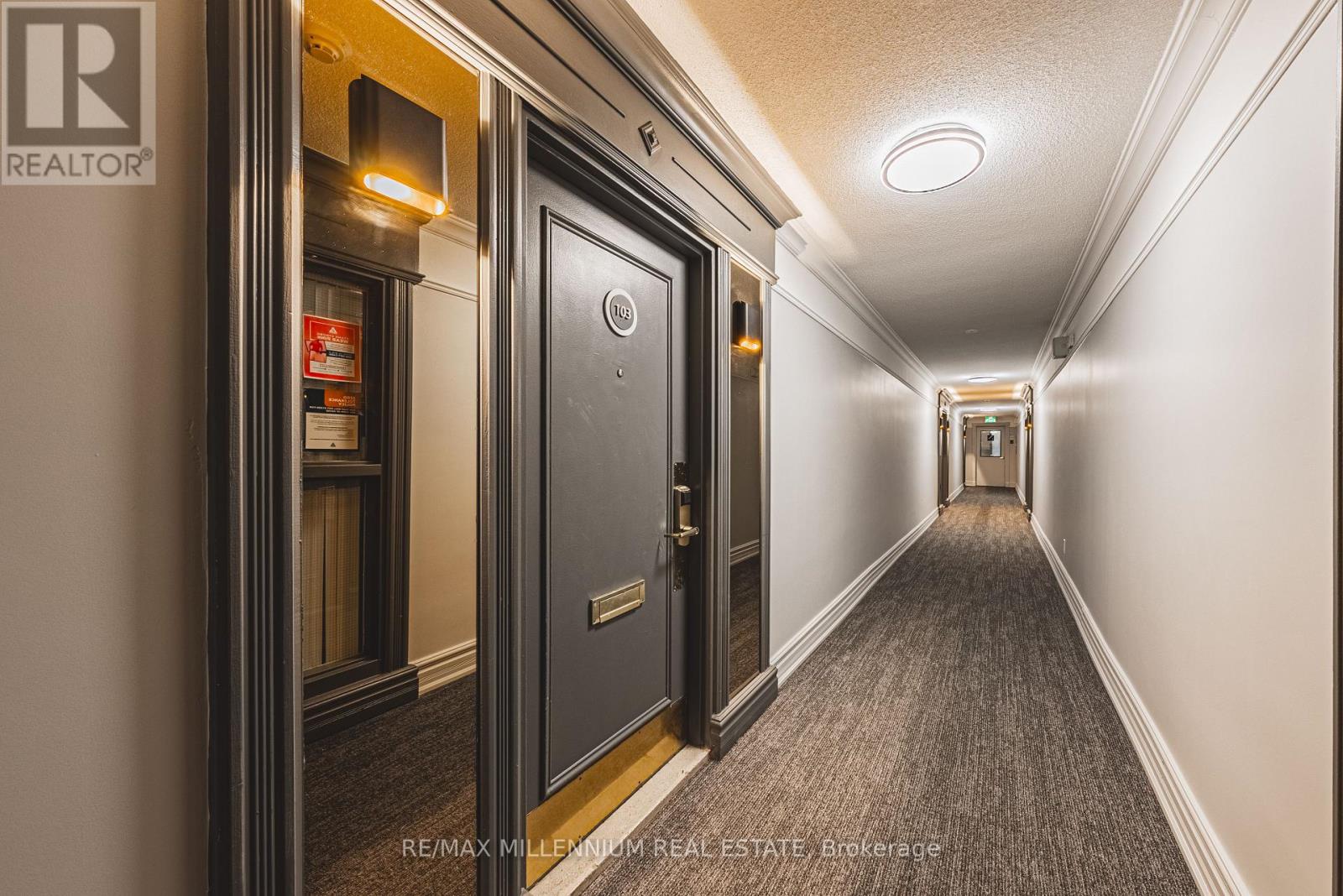 708 - 2160 Lakeshore Road, Burlington, Ontario  L7R 1A1 - Photo 6 - W12799928