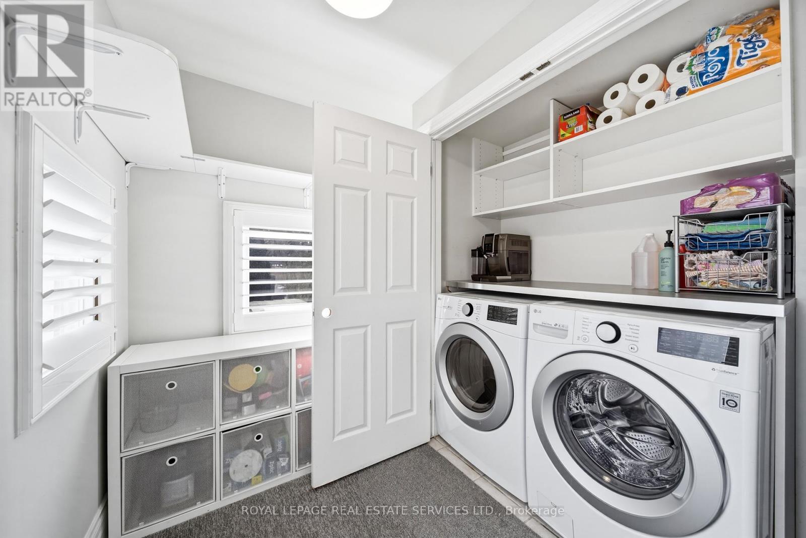 48 Thornhill Avenue, Toronto, Ontario  M6S 4C5 - Photo 21 - W12799948