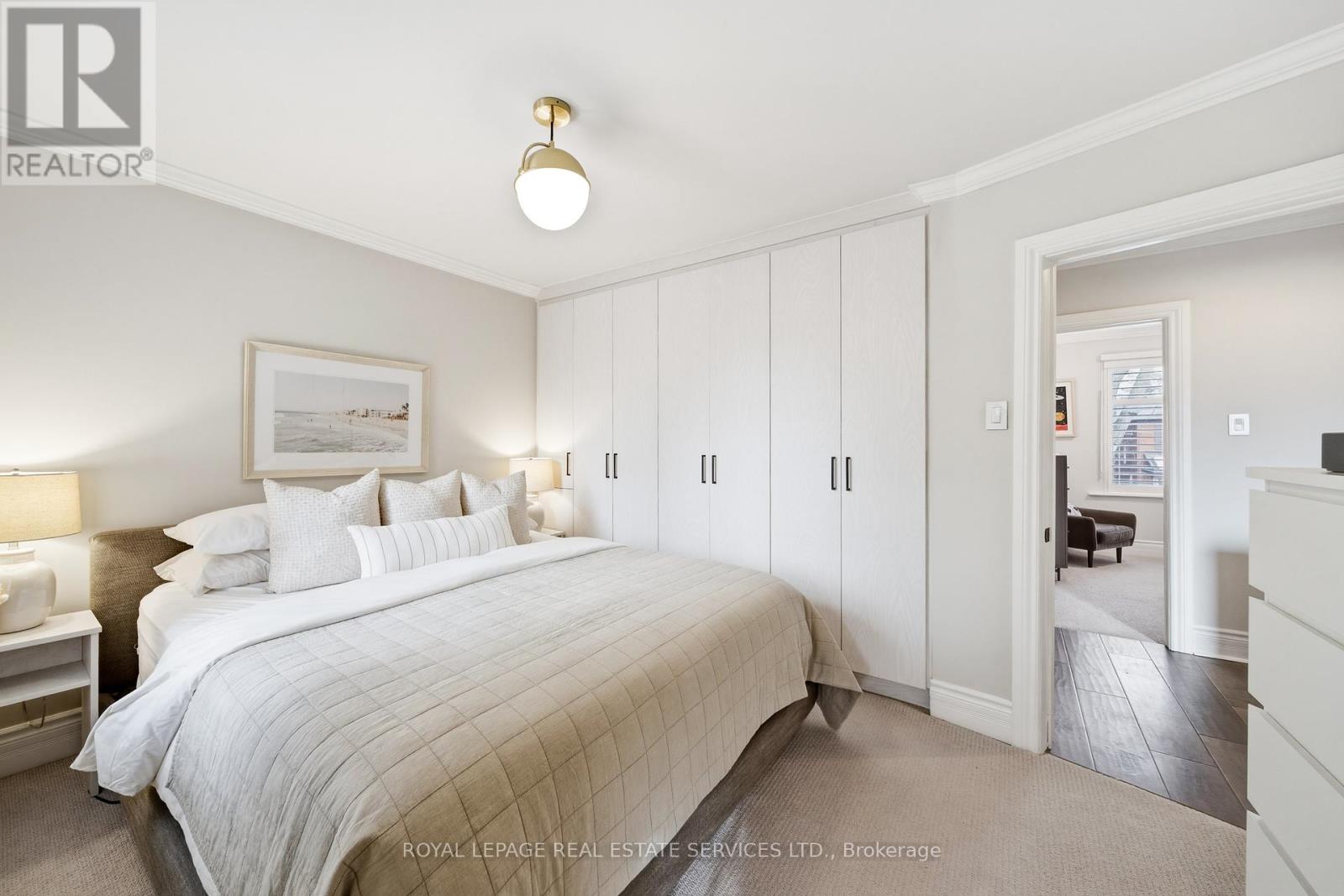 48 Thornhill Avenue, Toronto, Ontario  M6S 4C5 - Photo 26 - W12799948