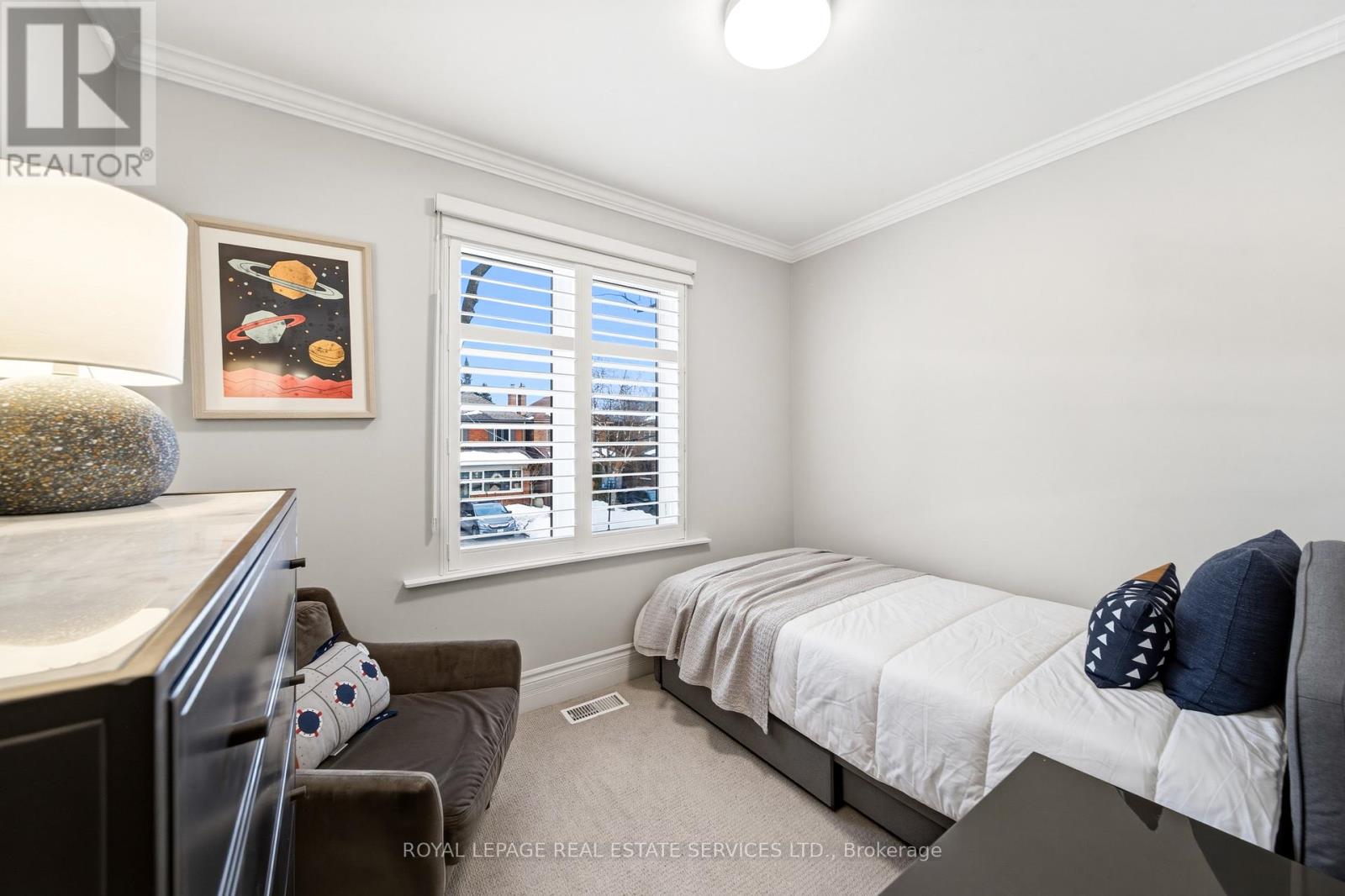 48 Thornhill Avenue, Toronto, Ontario  M6S 4C5 - Photo 33 - W12799948