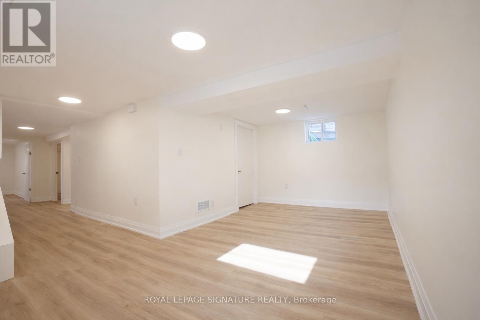 B - 5 Twentieth Street, Toronto, Ontario  M8V 3L5 - Photo 4 - W12799950