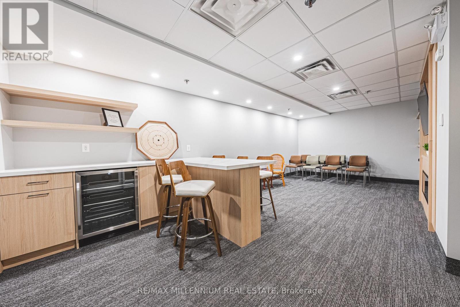 2002 - 2220 Marine Drive, Oakville, Ontario  L6L 5H1 - Photo 14 - W12799952