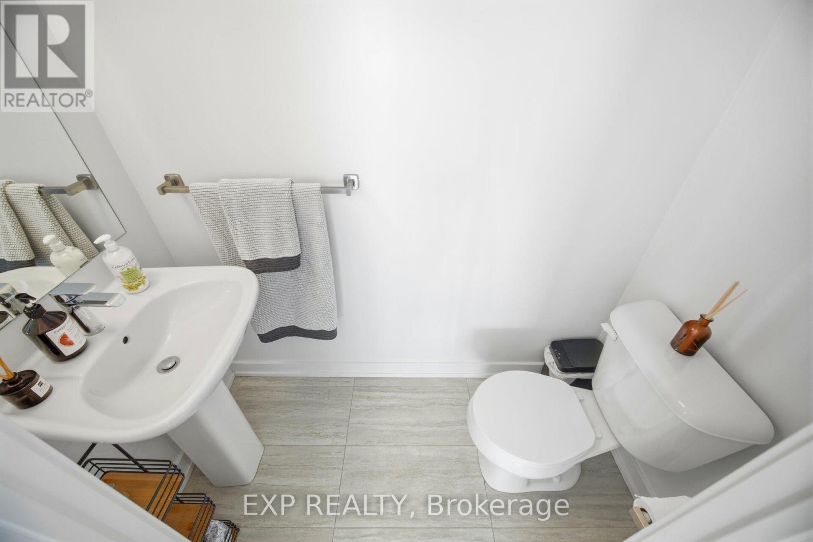 103 - 1135 Cooke Boulevard, Burlington, Ontario  L7T 0C3 - Photo 11 - W12799956