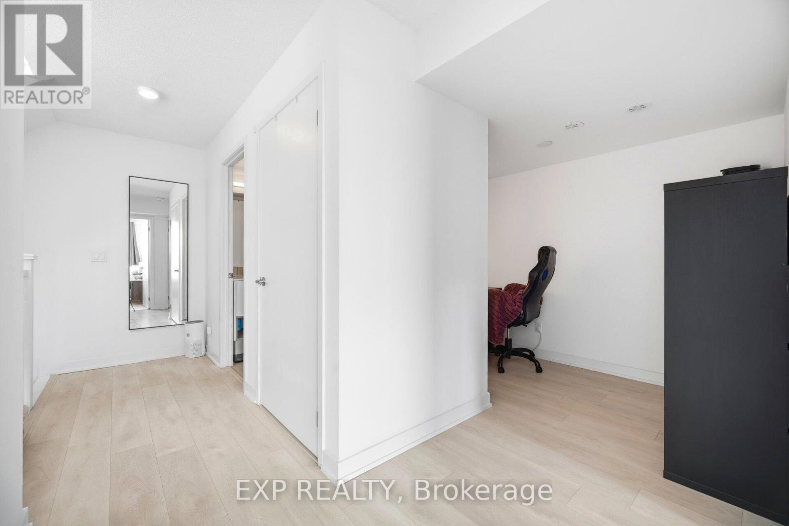 103 - 1135 Cooke Boulevard, Burlington, Ontario  L7T 0C3 - Photo 15 - W12799956