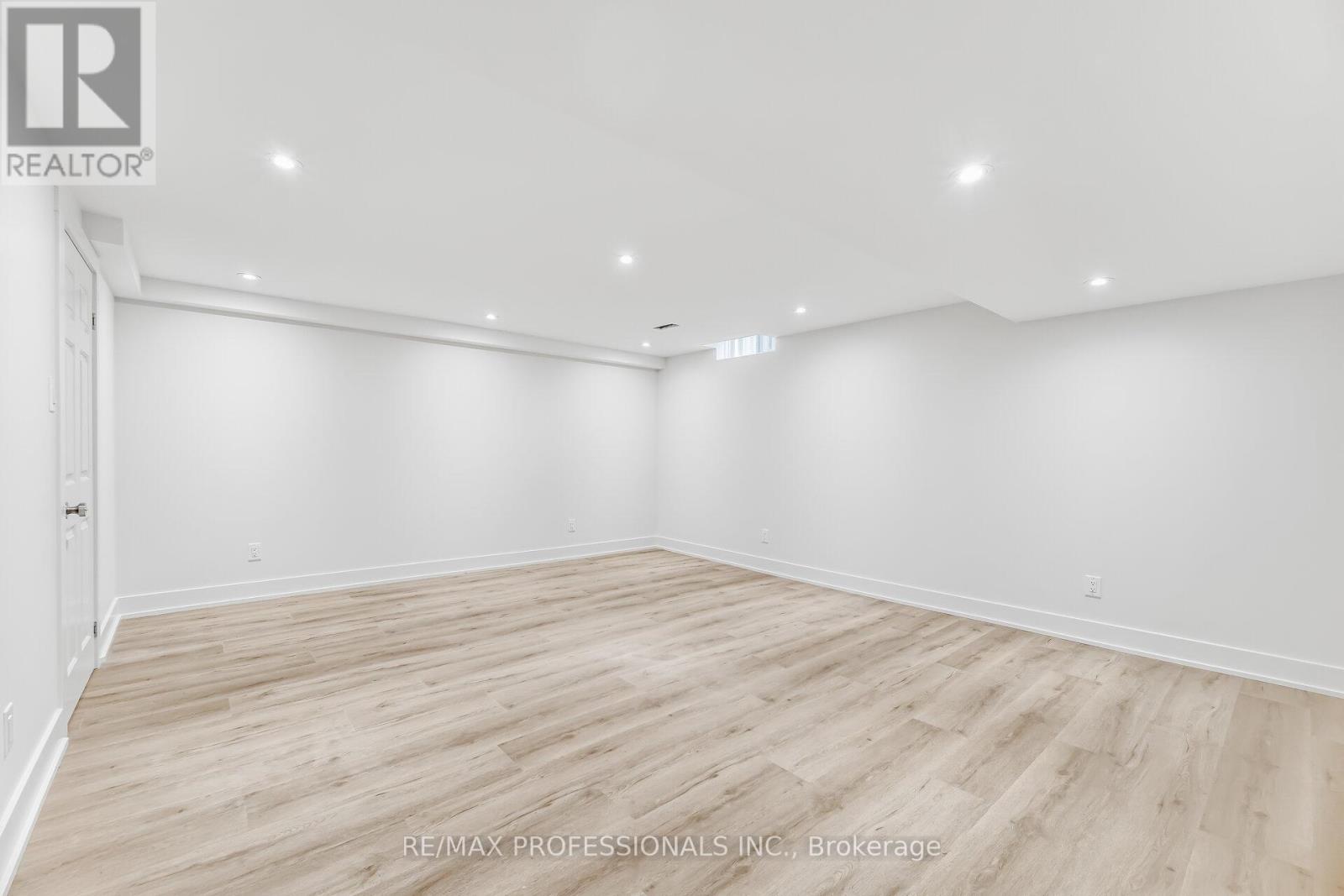 7 - 3115 New Street, Burlington, Ontario  L7N 3T4 - Photo 36 - W12799996