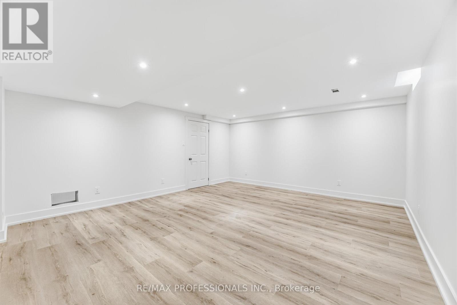 7 - 3115 New Street, Burlington, Ontario  L7N 3T4 - Photo 38 - W12799996