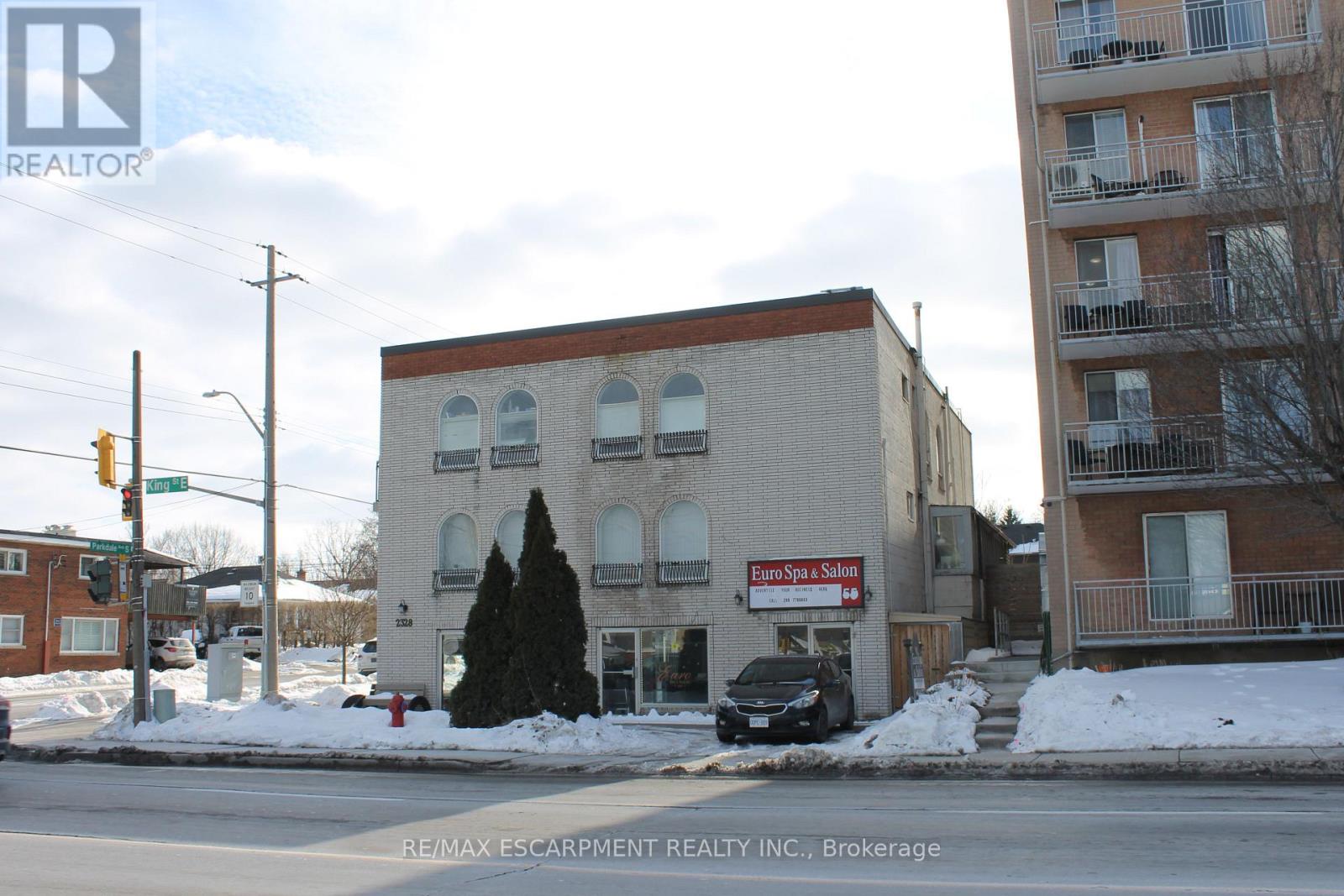 2328 King Street, Hamilton, Ontario  L8K 1X4 - Photo 10 - X12799920