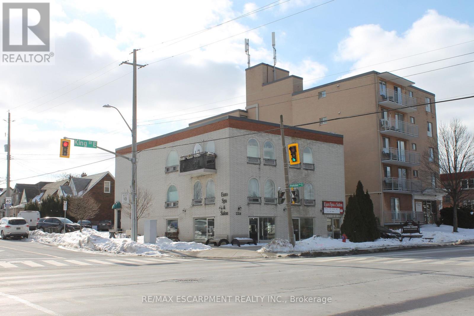 2328 King Street, Hamilton, Ontario  L8K 1X4 - Photo 6 - X12799920