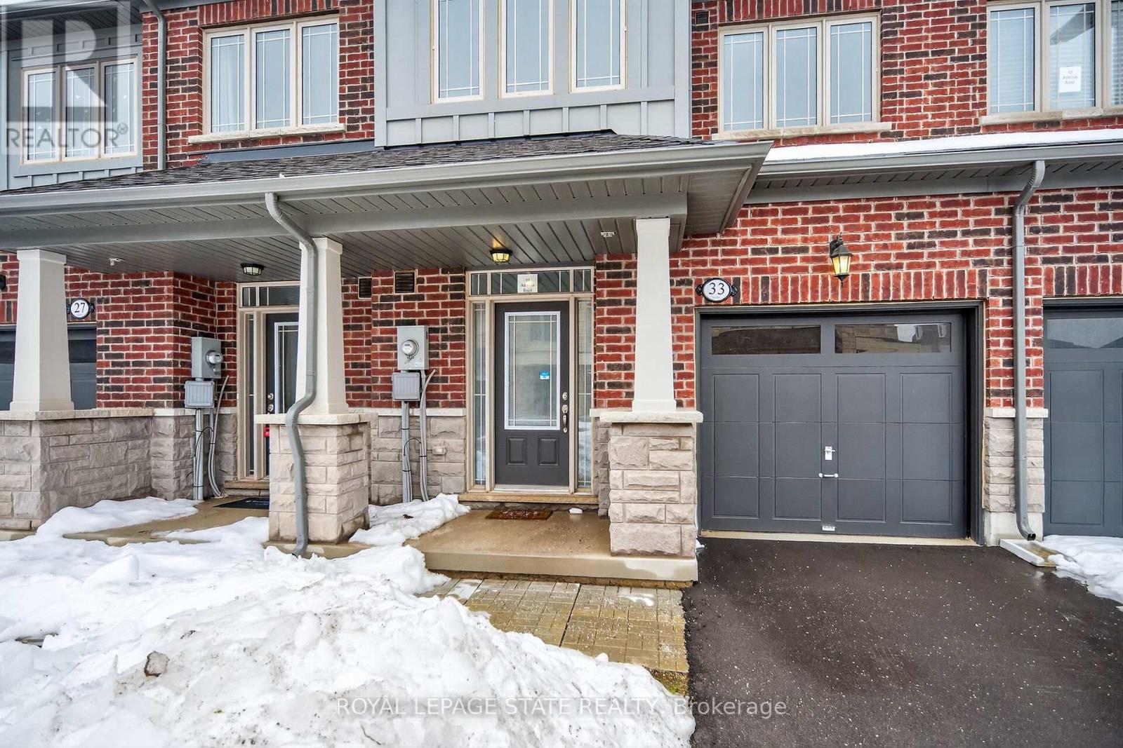 33 Admiral Road, Welland, Ontario  L3B 0H4 - Photo 3 - X12799926