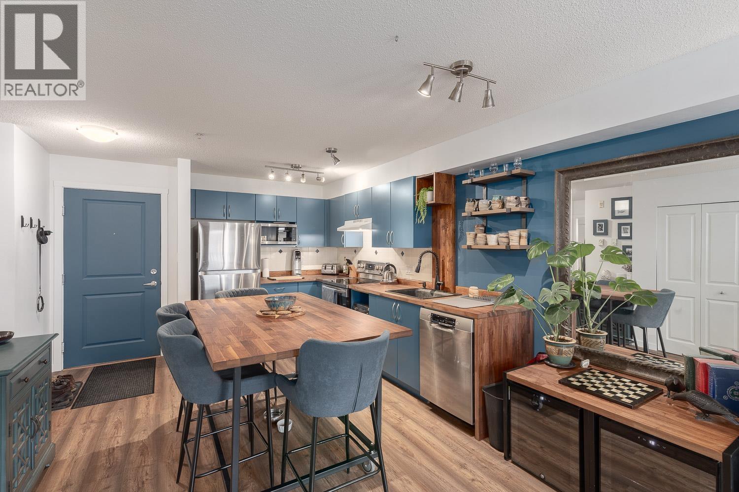 112 38003 SECOND AVENUE, Squamish, British Columbia