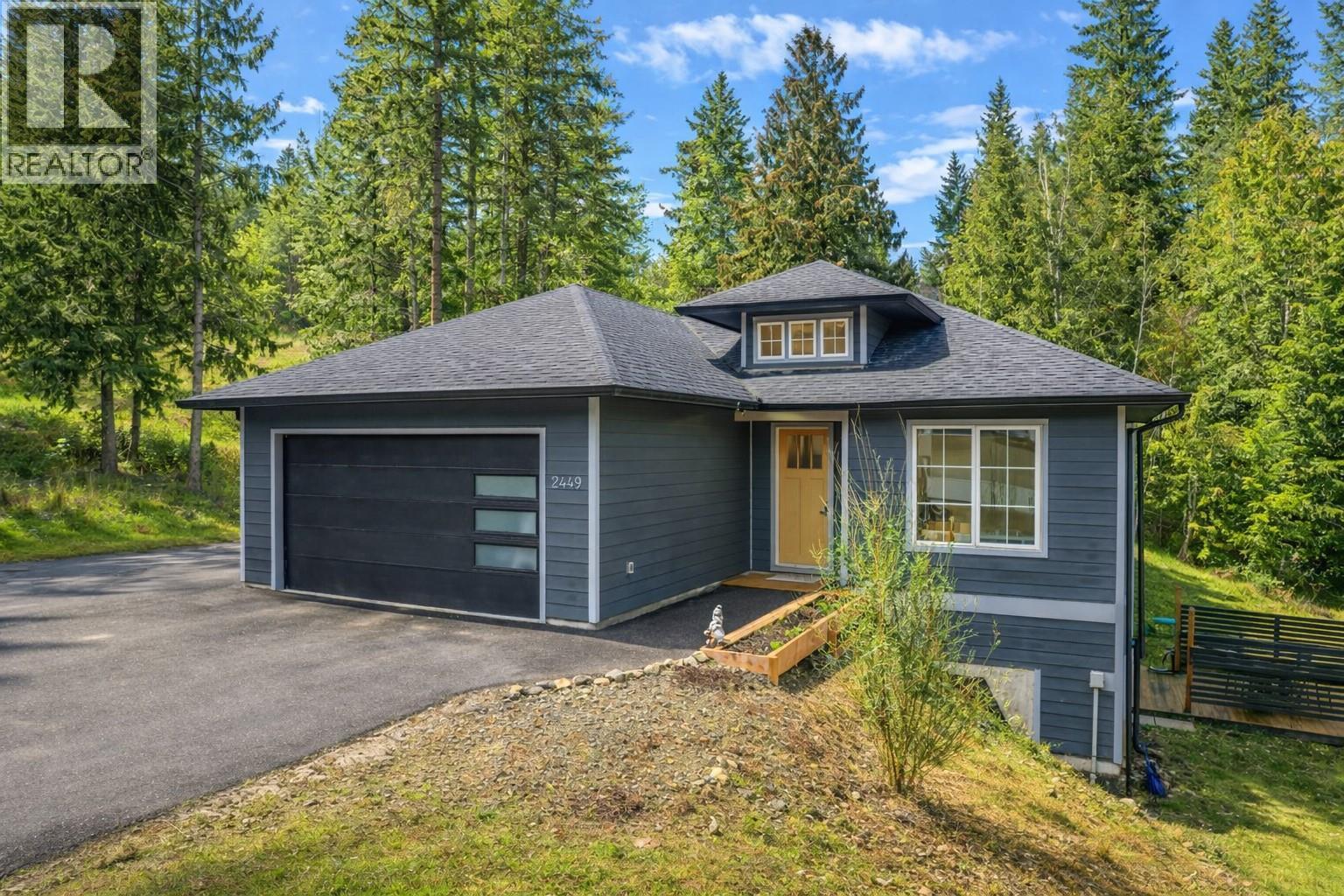 2449 Centennial Drive, Blind Bay, British Columbia  V0E 1H1 - Photo 1 - 10376221