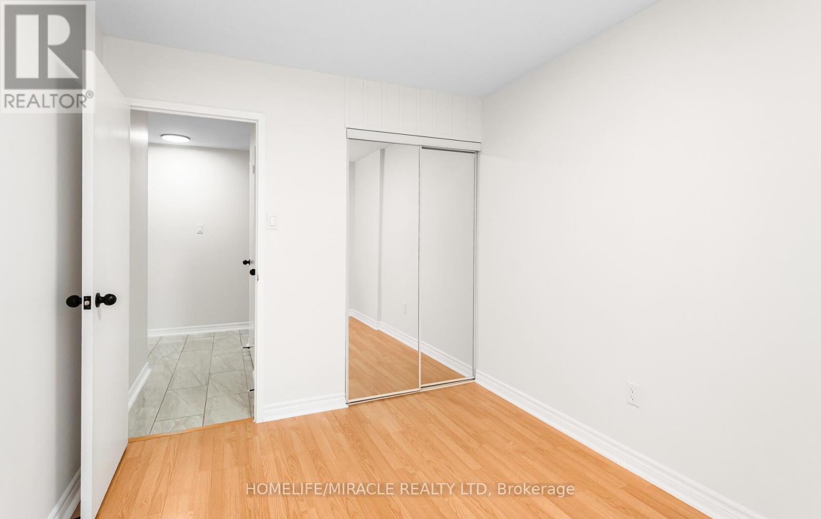 1102 - 15 Kensington Road, Brampton, Ontario  L6T 3W2 - Photo 18 - W12796696