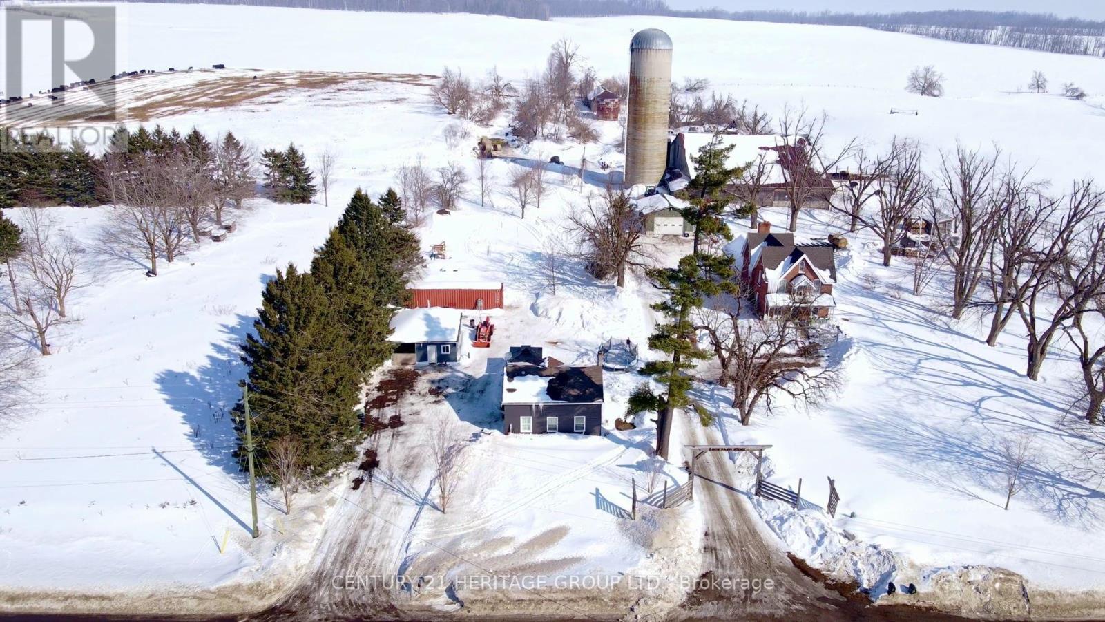 1945 Penetanguishene Road, Oro-Medonte, Ontario  L4M 4Y8 - Photo 35 - S12790518