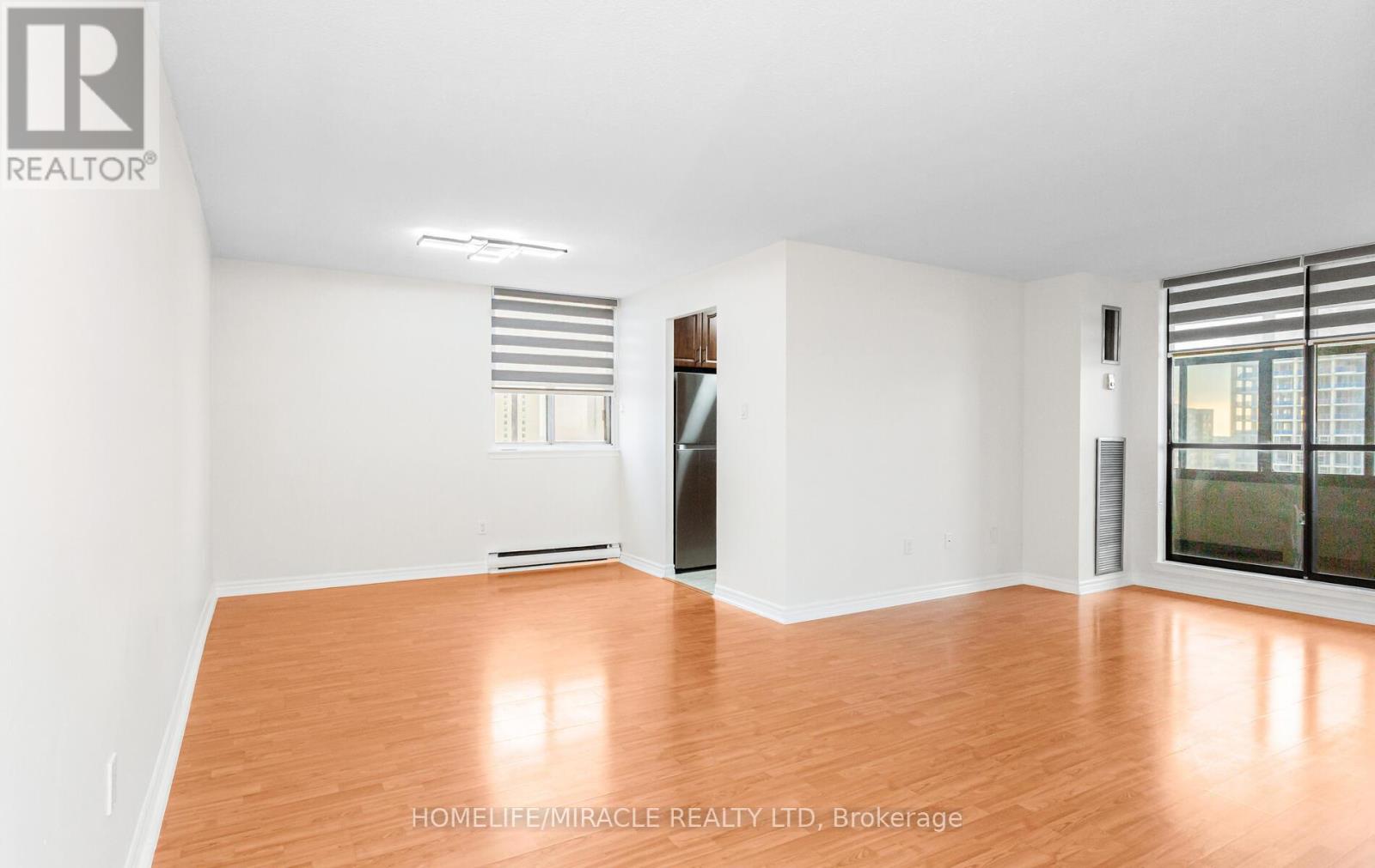 1102 - 15 Kensington Road, Brampton, Ontario  L6T 3W2 - Photo 11 - W12796696