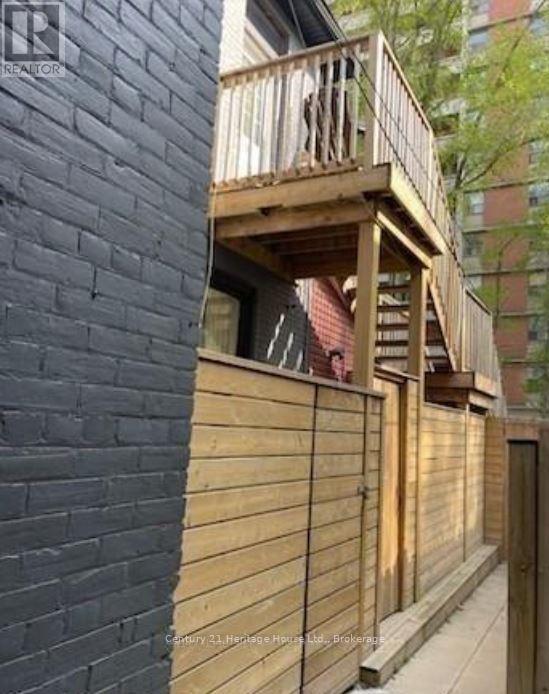 C - 210 Wilson Street, Hamilton, Ontario  L8R 1E5 - Photo 2 - X12800012