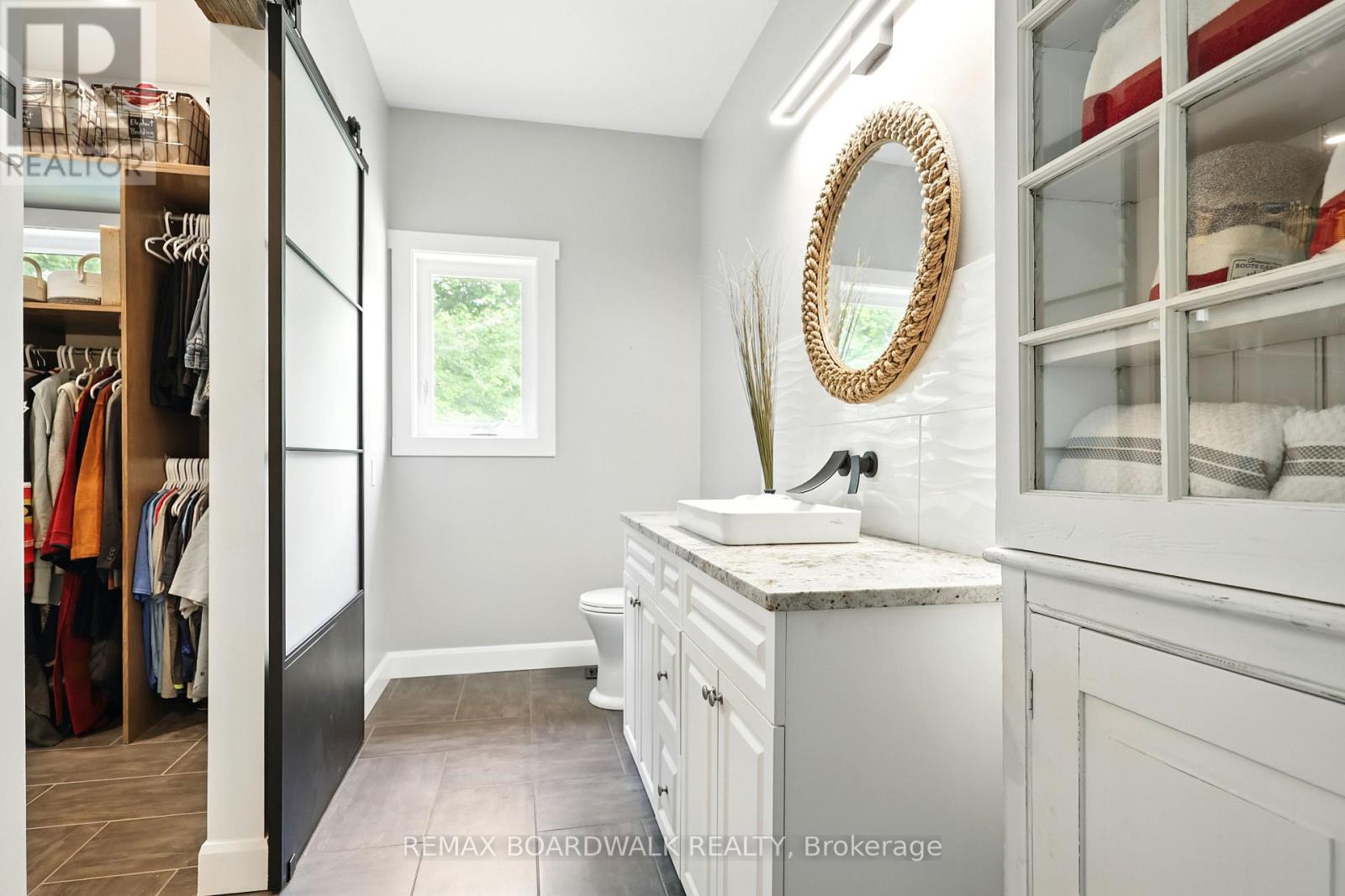 1155 Ebbs Bay Road, Drummond/north Elmsley, Ontario  K7C 0C5 - Photo 28 - X12797430