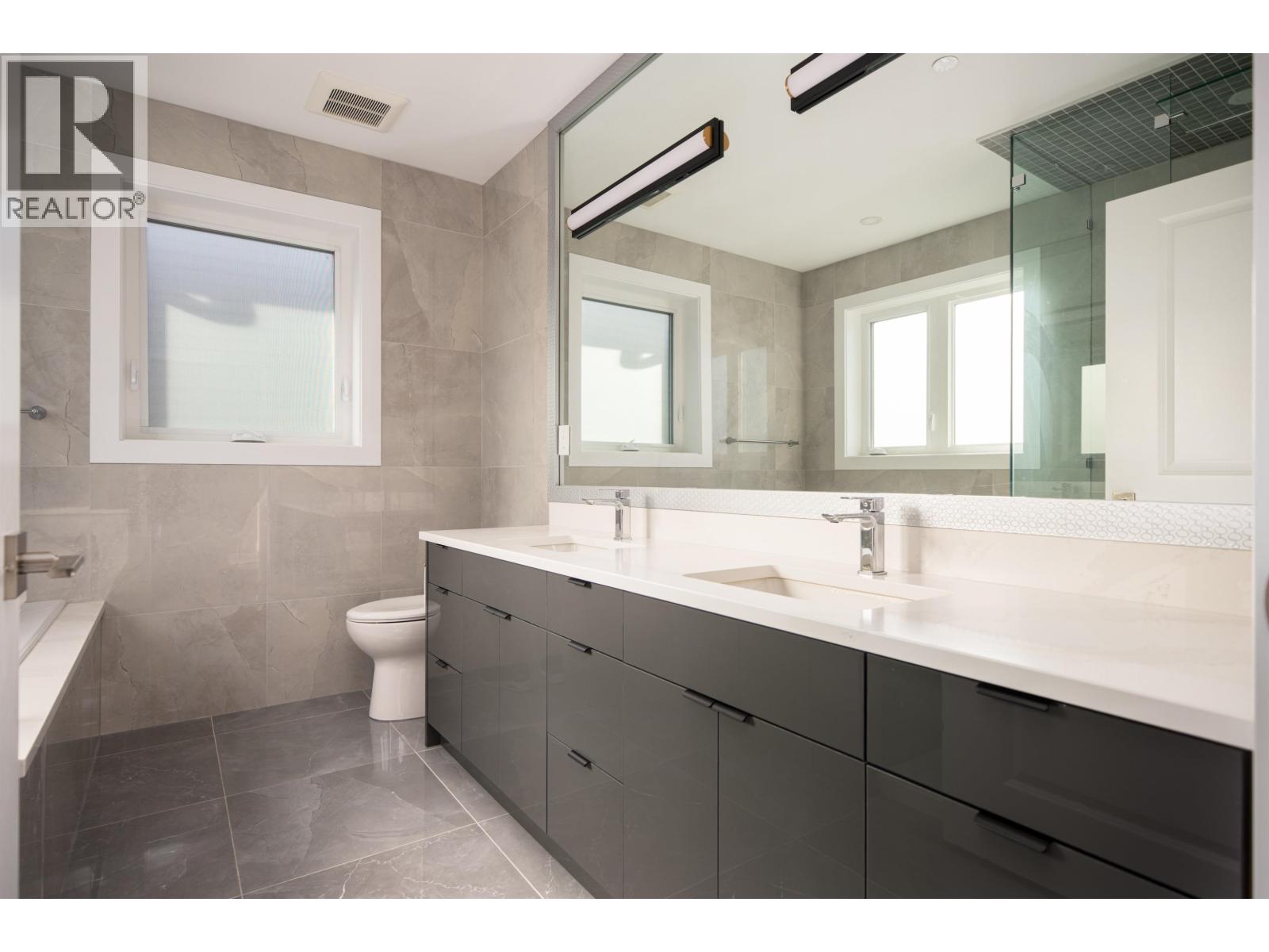 1 58 E 39th Avenue, Vancouver, British Columbia  V5W 1J7 - Photo 16 - R3091176