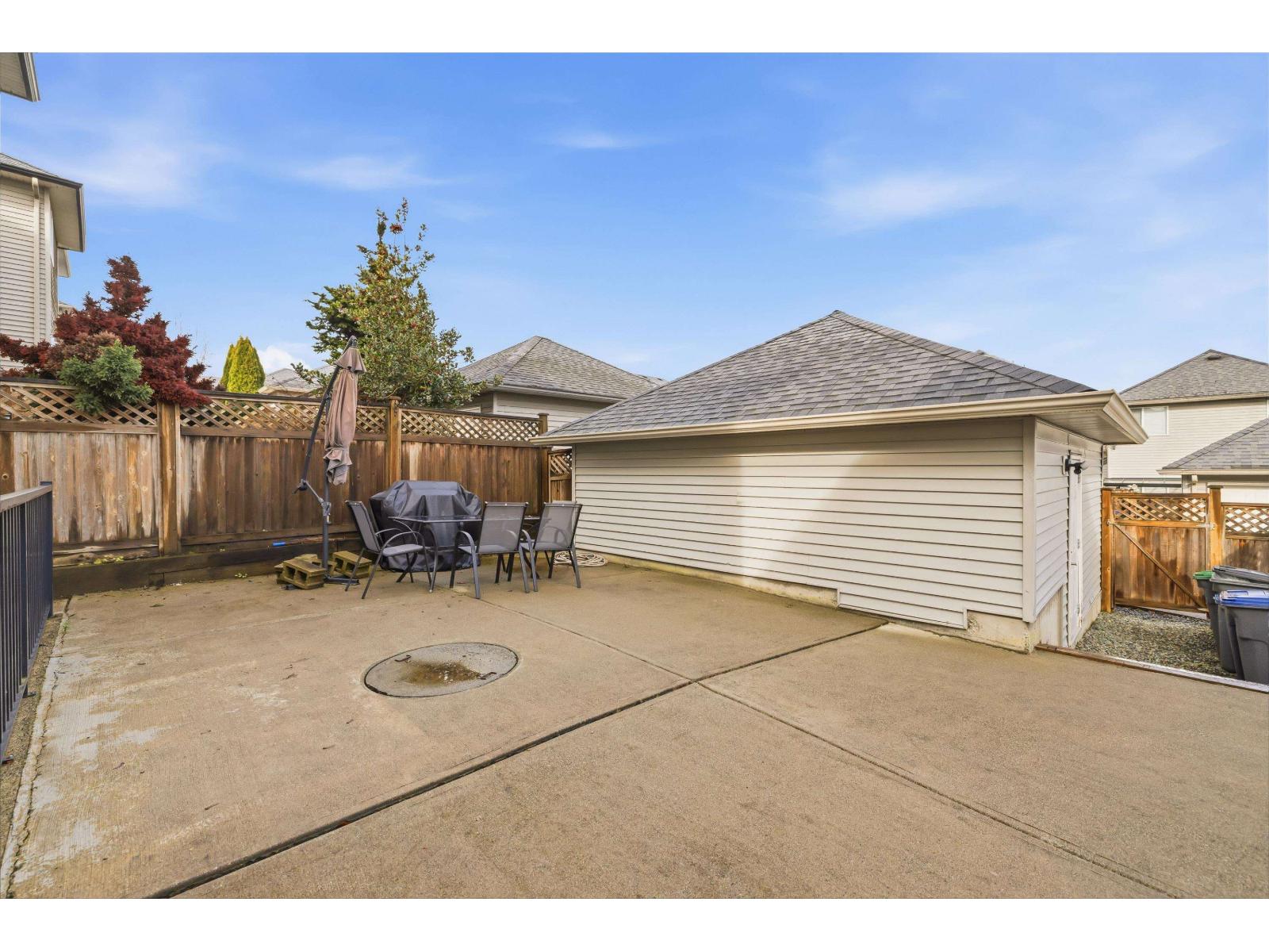 16539 59a Avenue, Surrey, British Columbia  V3S 4N9 - Photo 36 - R3091376