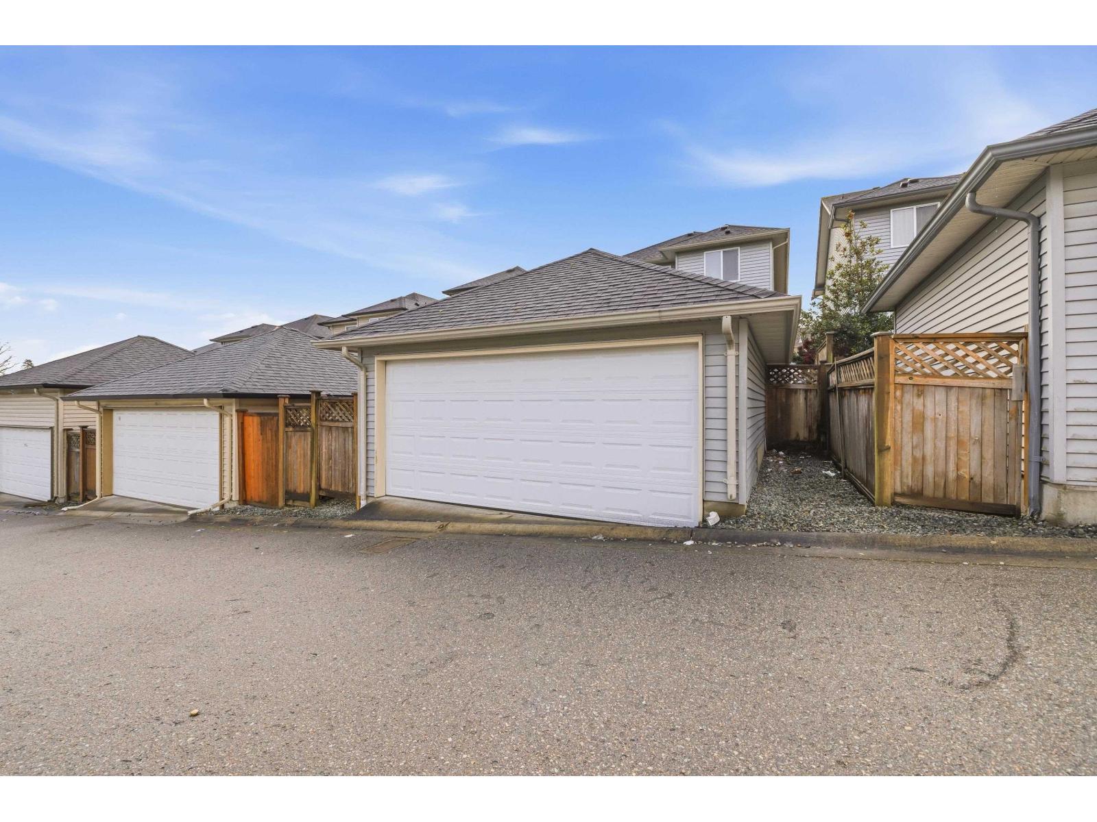 16539 59a Avenue, Surrey, British Columbia  V3S 4N9 - Photo 40 - R3091376