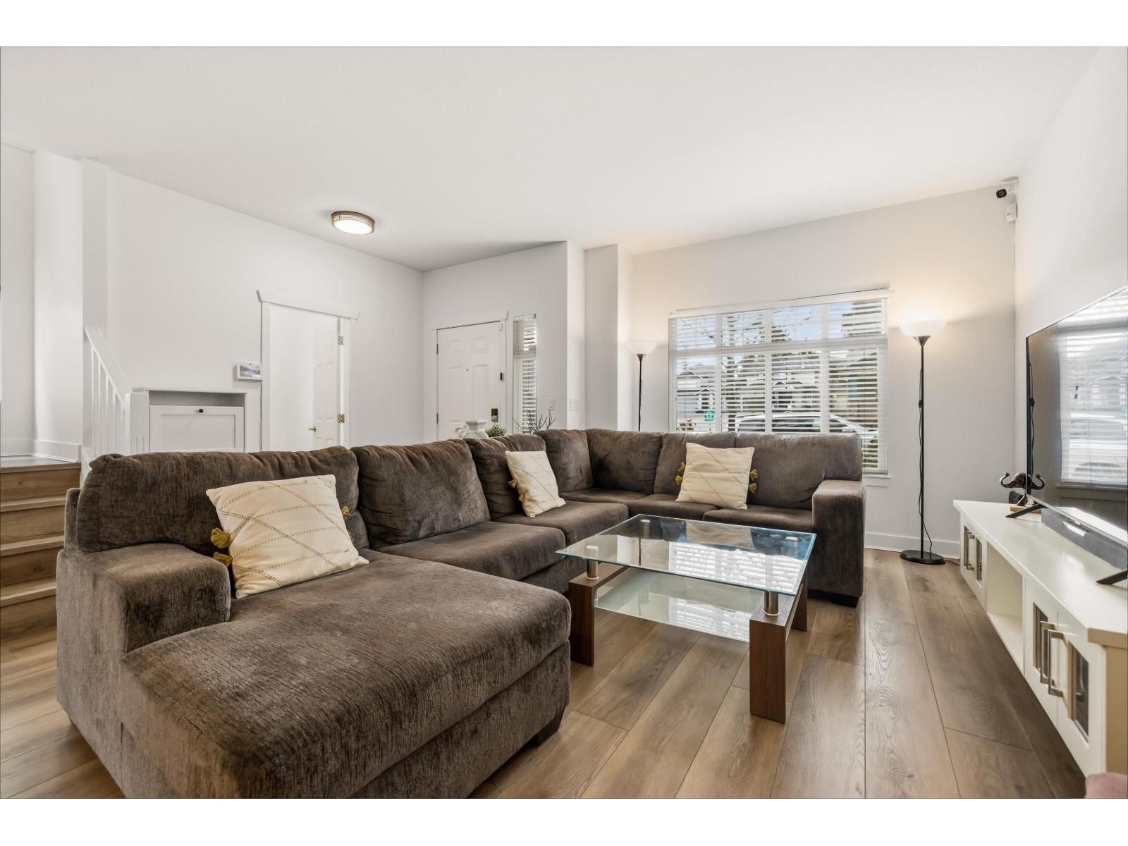 16539 59a Avenue, Surrey, British Columbia  V3S 4N9 - Photo 7 - R3091376