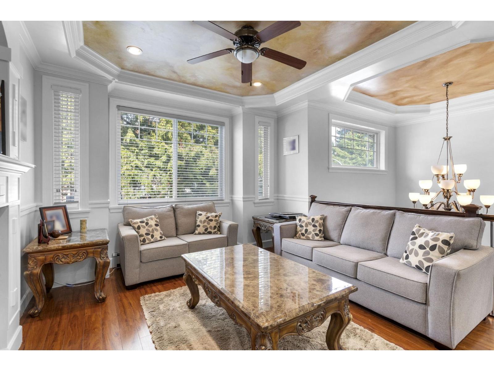 9416 Wallace Crescent, Surrey, British Columbia  V3V 1V6 - Photo 7 - R3089644