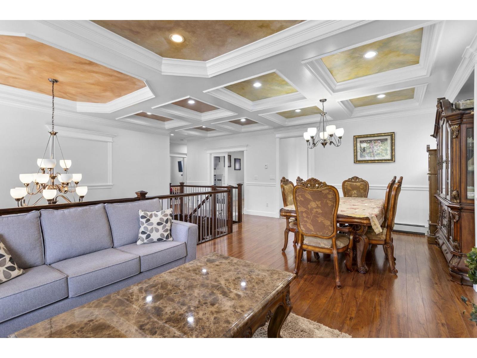 9416 Wallace Crescent, Surrey, British Columbia  V3V 1V6 - Photo 8 - R3089644