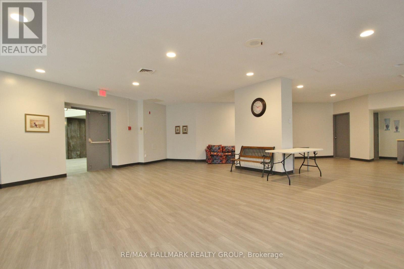 109 - 1380 Prince Of Wales Drive, Ottawa, Ontario  K2C 3N2 - Photo 22 - X12800054