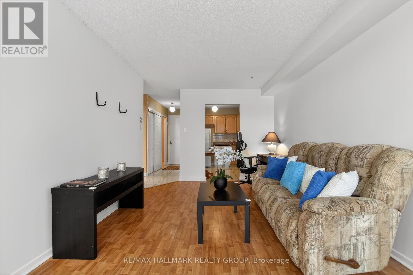 109 - 1380 Prince Of Wales Drive, Ottawa, Ontario  K2C 3N5 - Photo 10 - X12800060