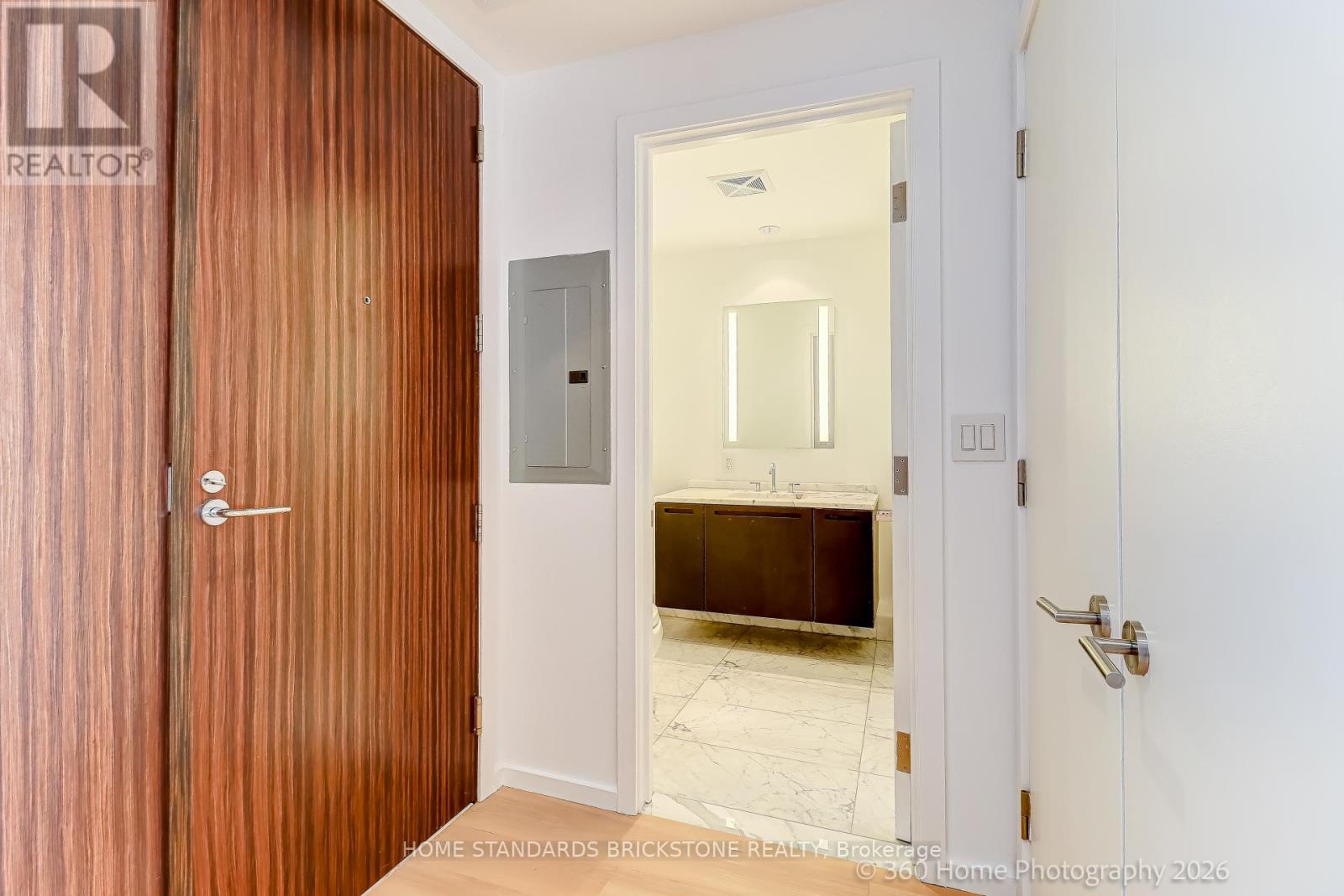 4702 - 180 University Avenue, Toronto, Ontario  M5H 0A2 - Photo 6 - C12795950