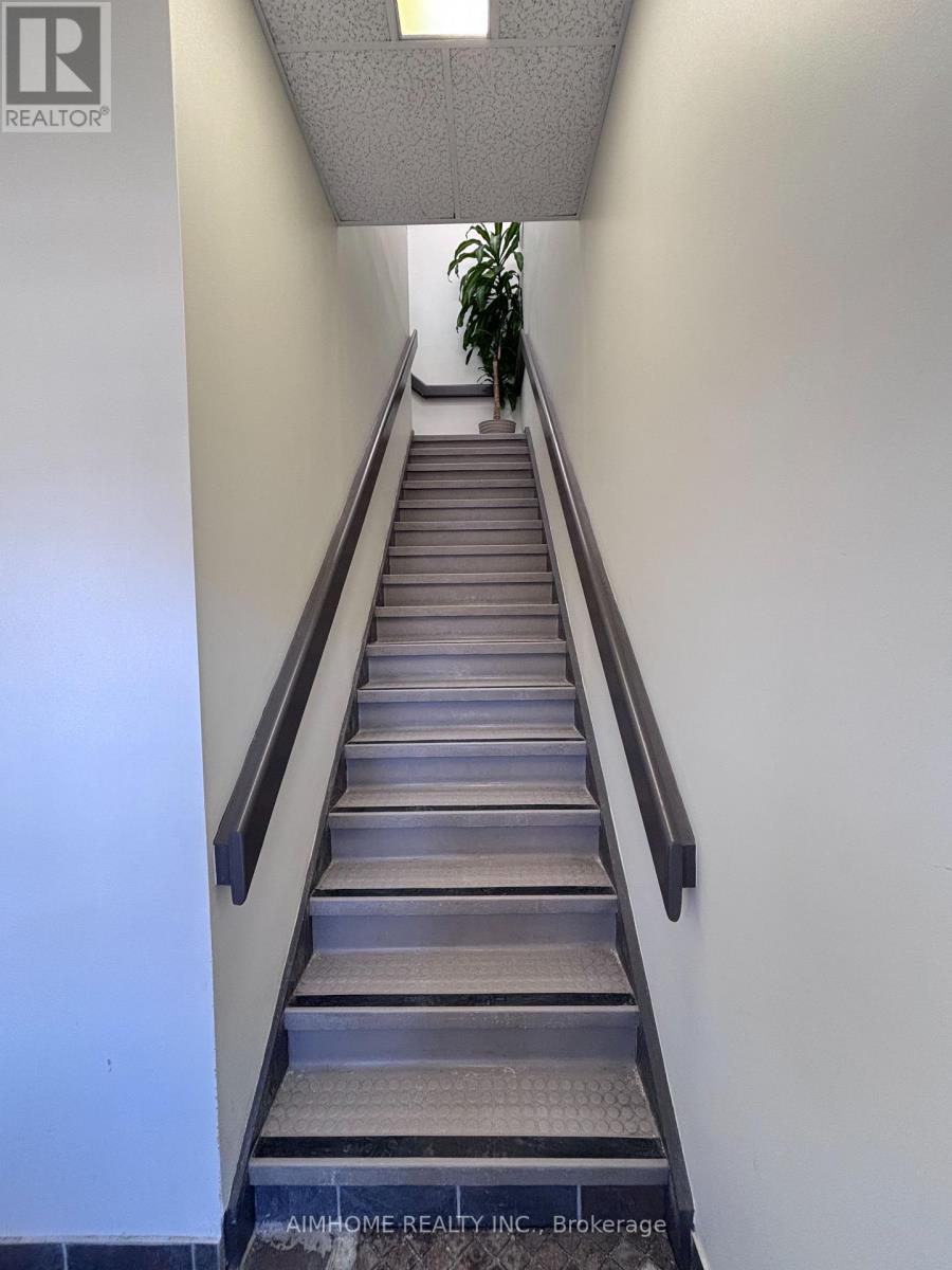 200 - 4591 Highway 7 E, Markham (Unionville), Ontario  L3R 1M6 - Photo 2 - N12744346