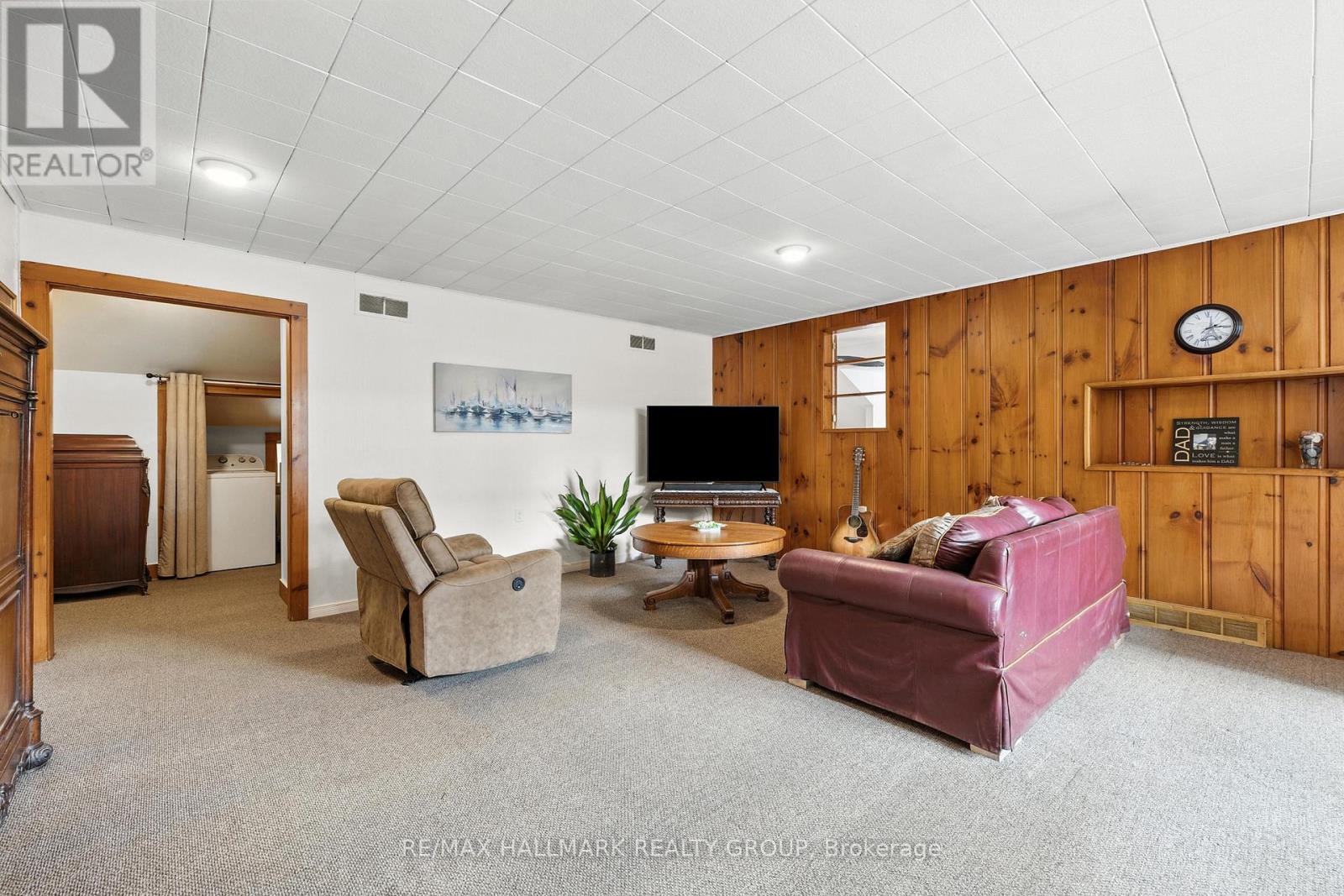 26 Mccready Street, Brockville, Ontario  K6V 5N3 - Photo 23 - X12463519