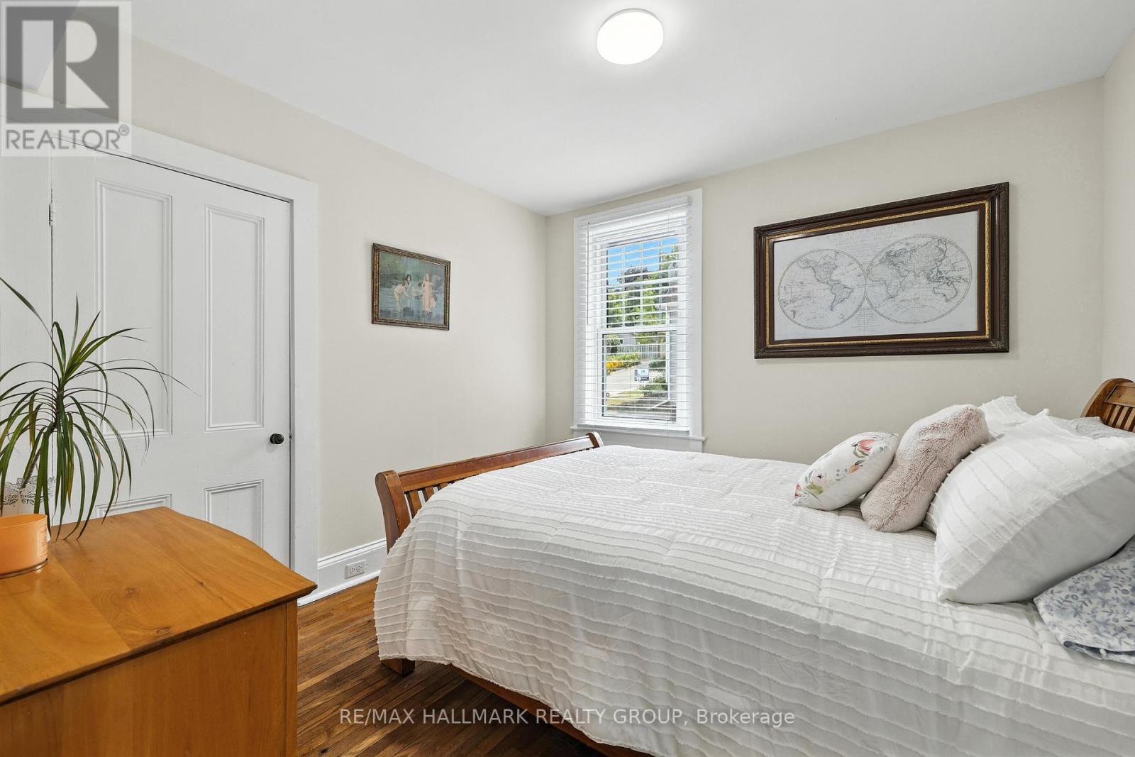 26 Mccready Street, Brockville, Ontario  K6V 5N3 - Photo 20 - X12463519