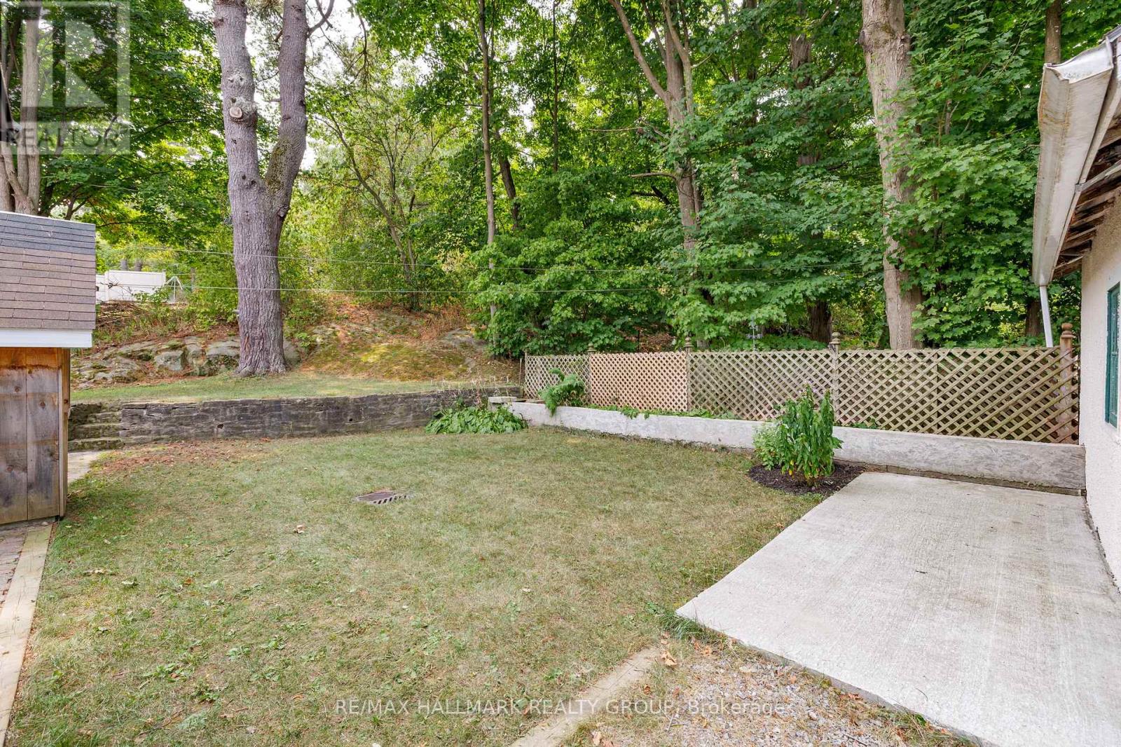 26 Mccready Street, Brockville, Ontario  K6V 5N3 - Photo 45 - X12463519