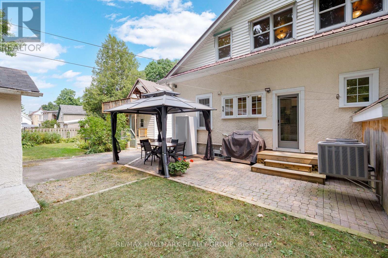 26 Mccready Street, Brockville, Ontario  K6V 5N3 - Photo 44 - X12463519