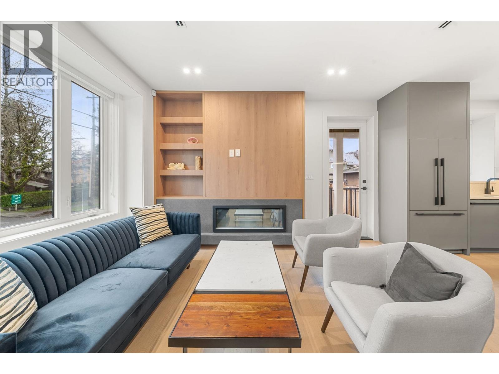 3483 Adanac Street, Vancouver, British Columbia  V5K 4P4 - Photo 4 - R3091342