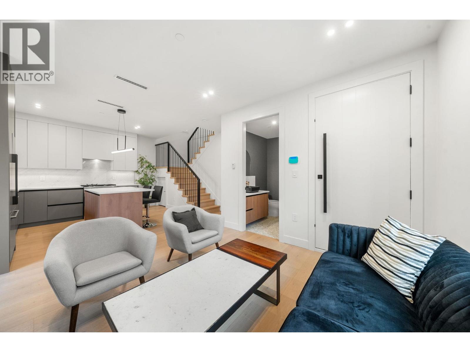 3483 Adanac Street, Vancouver, British Columbia  V5K 4P4 - Photo 6 - R3091342