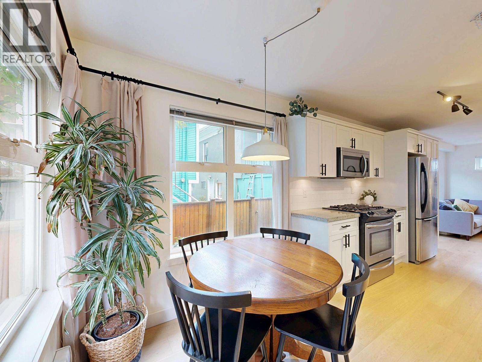 101 1672 E Pender Street, Vancouver, British Columbia  V5L 1W3 - Photo 11 - R3091371