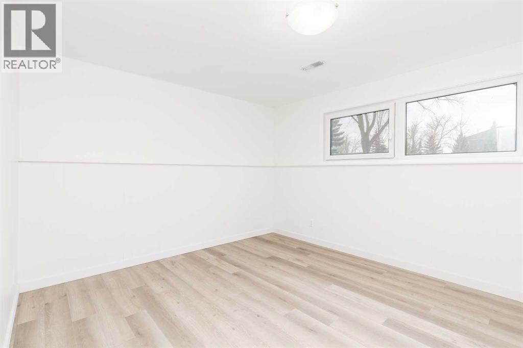 2302 16 Street N, Lethbridge, Alberta  T1H 4P4 - Photo 19 - A2285672