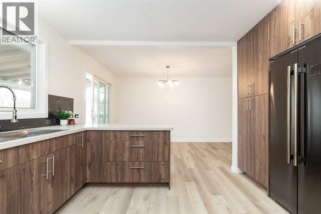 2302 16 Street N, Lethbridge, Alberta  T1H 4P4 - Photo 12 - A2285672