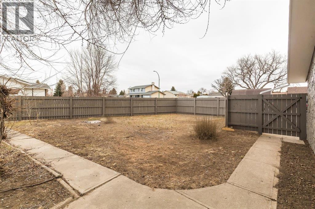 2302 16 Street N, Lethbridge, Alberta  T1H 4P4 - Photo 35 - A2285672