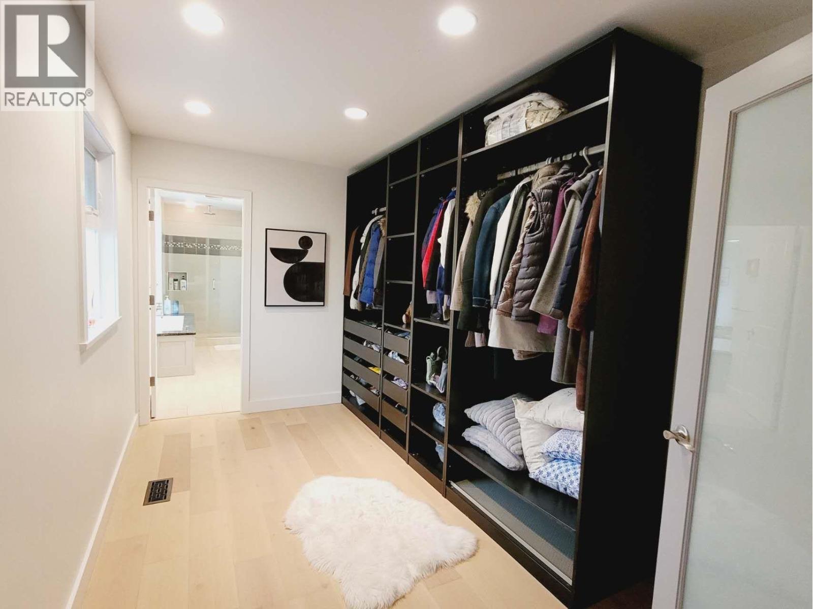 971 51a Street, Delta, British Columbia  V4M 2X9 - Photo 16 - R3091347